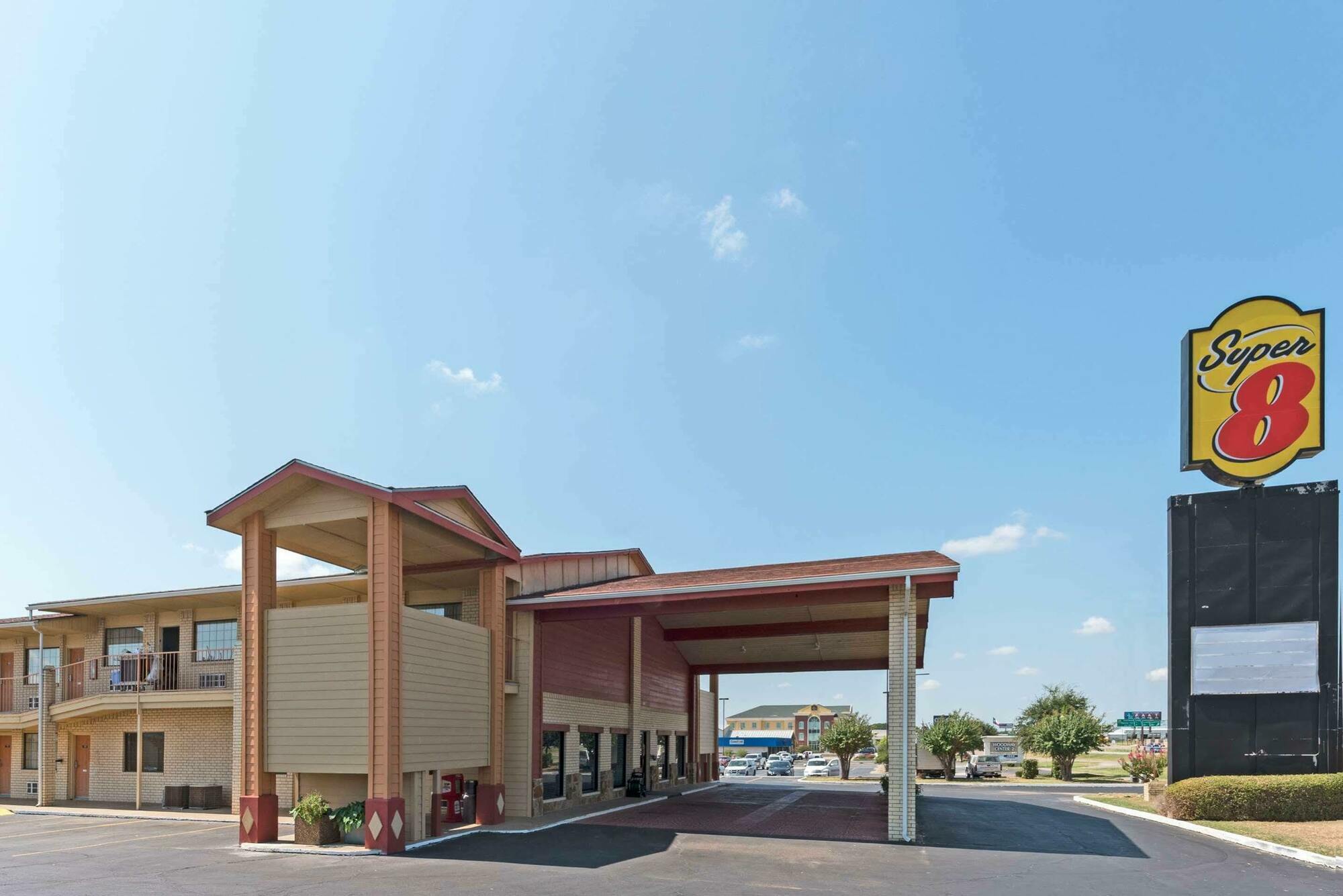 Super 8 By Wyndham Waco/Mall Area Tx Exterior photo